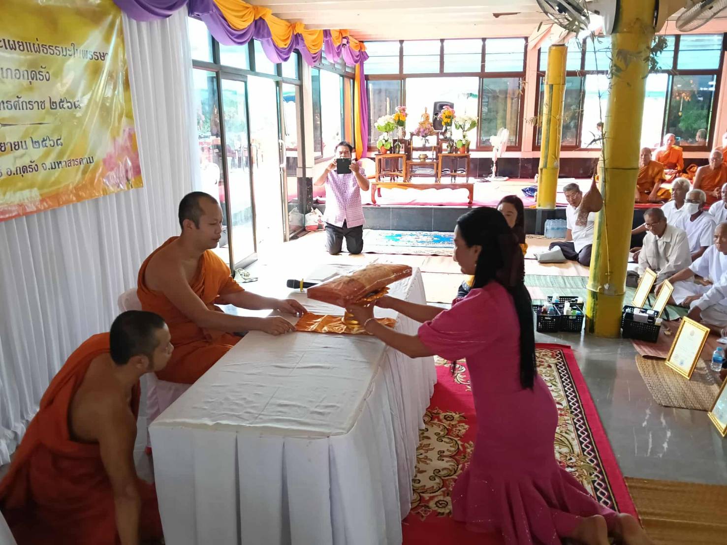 โครงการออกตรวจเยี่ยมและเผยแผ่ธรรมะในพรรษา